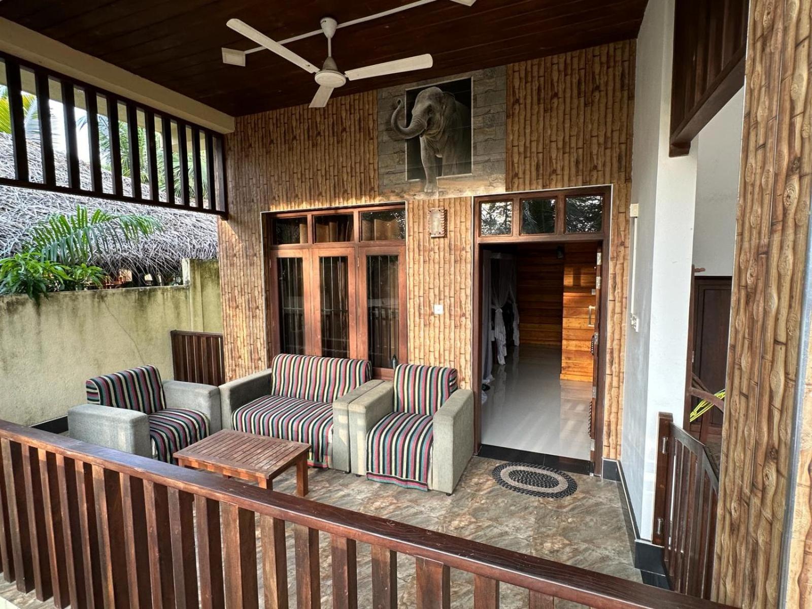 Eden Reverie Deluxe Rooms And Spa Tangalle Esterno foto
